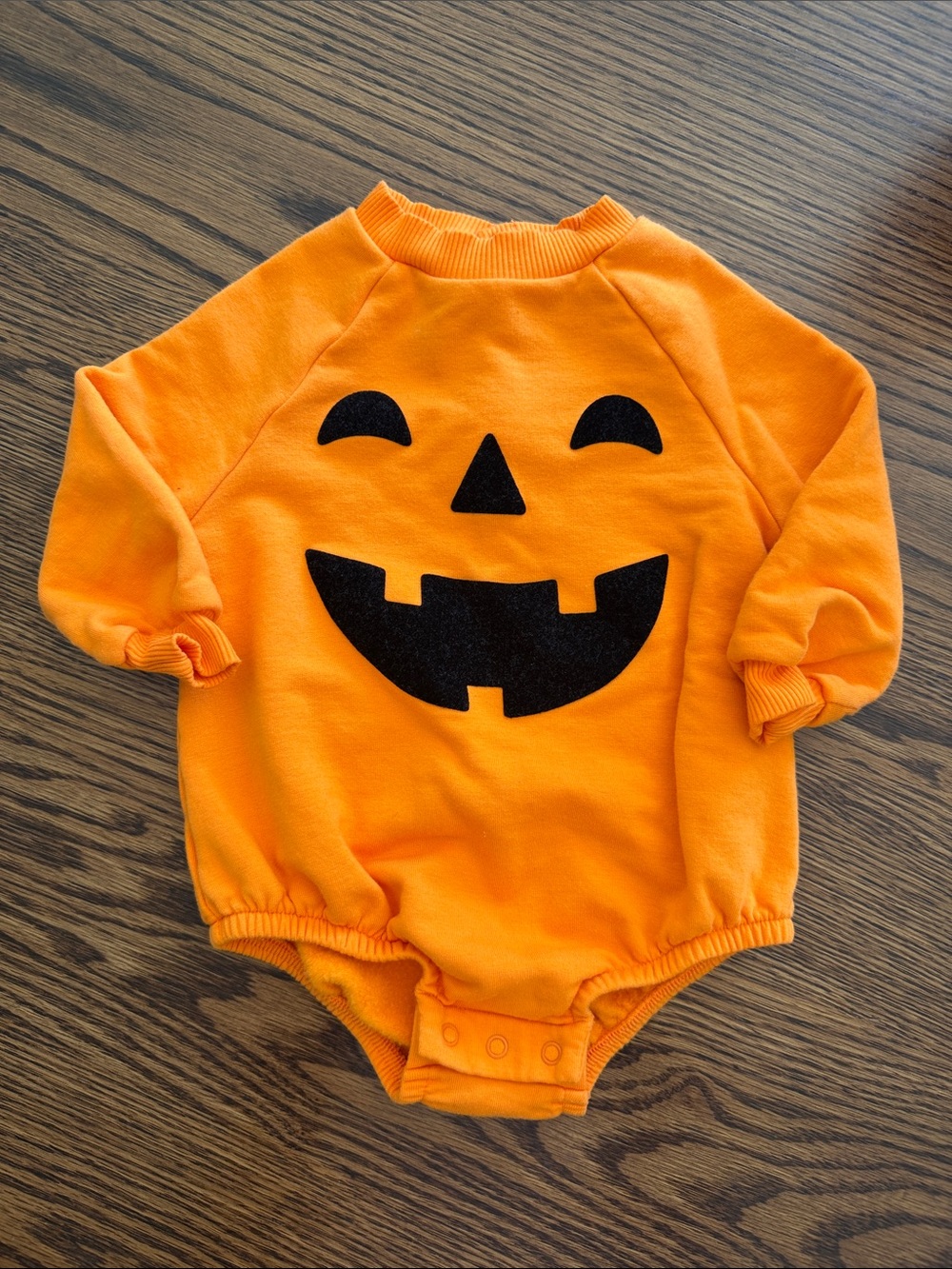 NWOT Little Sleepies Orange Pumpkin Jack-O'-Lantern Bodysuit